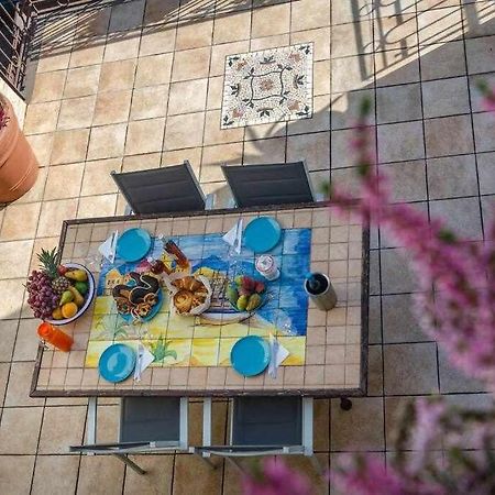 Casa Delle Zammare Fronte Mare Centro Storico Villa Riposto Bagian luar foto