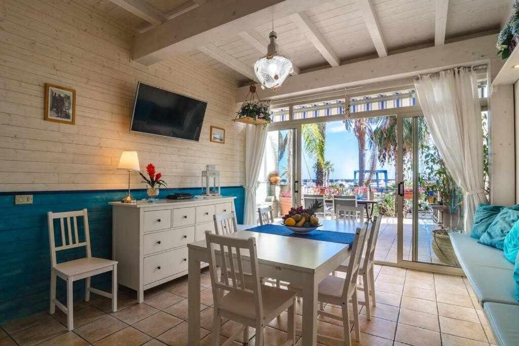 Casa Delle Zammare Fronte Mare Centro Storico Villa Riposto Bagian luar foto
