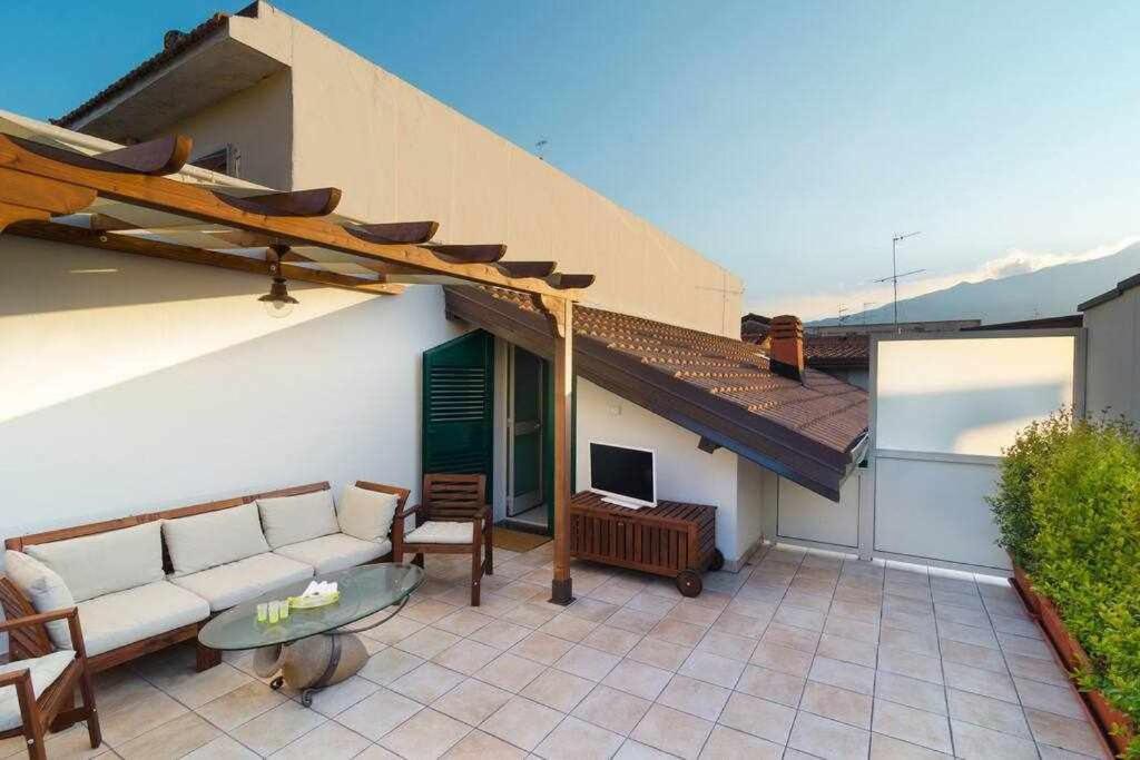 Casa Delle Zammare Fronte Mare Centro Storico Villa Riposto Bagian luar foto