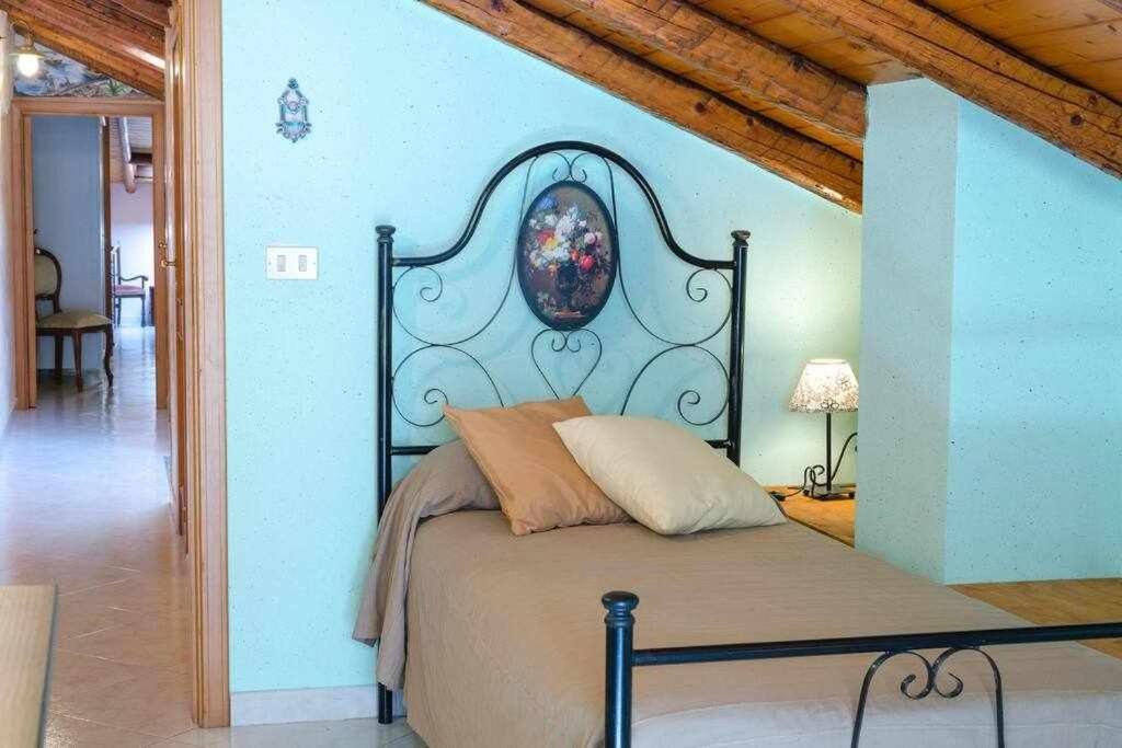 Casa Delle Zammare Fronte Mare Centro Storico Villa Riposto Bagian luar foto