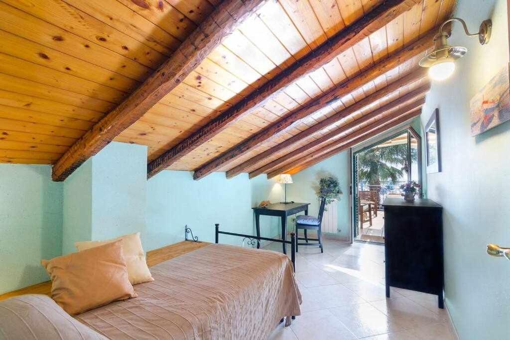 Casa Delle Zammare Fronte Mare Centro Storico Villa Riposto Bagian luar foto