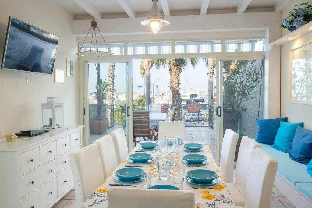 Casa Delle Zammare Fronte Mare Centro Storico Villa Riposto Bagian luar foto